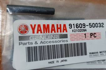 Штифт крепления слайдера 91609-50032-00 Yamaha